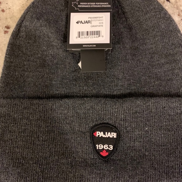 Pajar Stephanie Graphite Beanie NWT - Picture 2 of 8